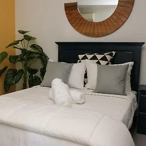 Apartment Residencial Frank I 